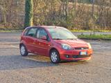 Ford Fiesta 1.4 16V 5p. Ghia CV-75 2007-E4 GPL B - Ford Fiesta aus 2007: Ghia