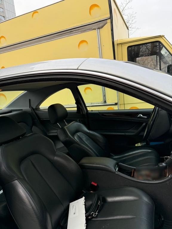 Mercedes-Benz CLK 230