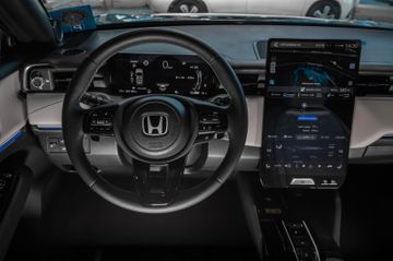 Bild 19 Honda e:Ny1 Advance Navi Sitzheizung Rückfahrkamera