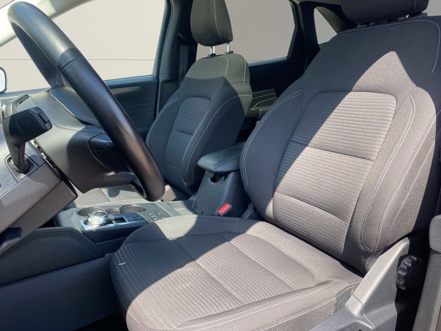 Ford Kuga Titanium 2.0  AWD ACC+Navi+Klma+HUD+LED+DAB