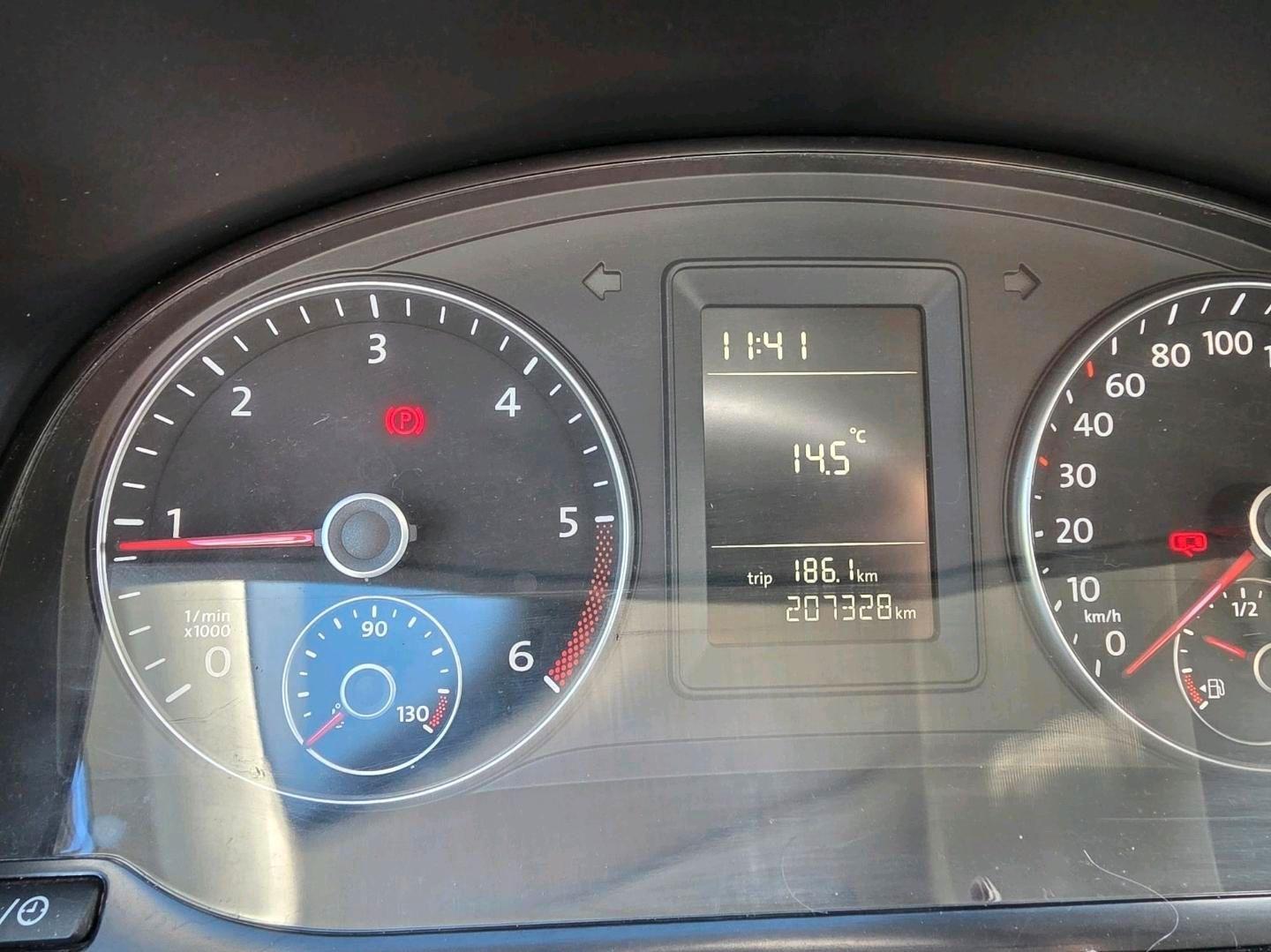Volkswagen Caddy 2015 — photo 7