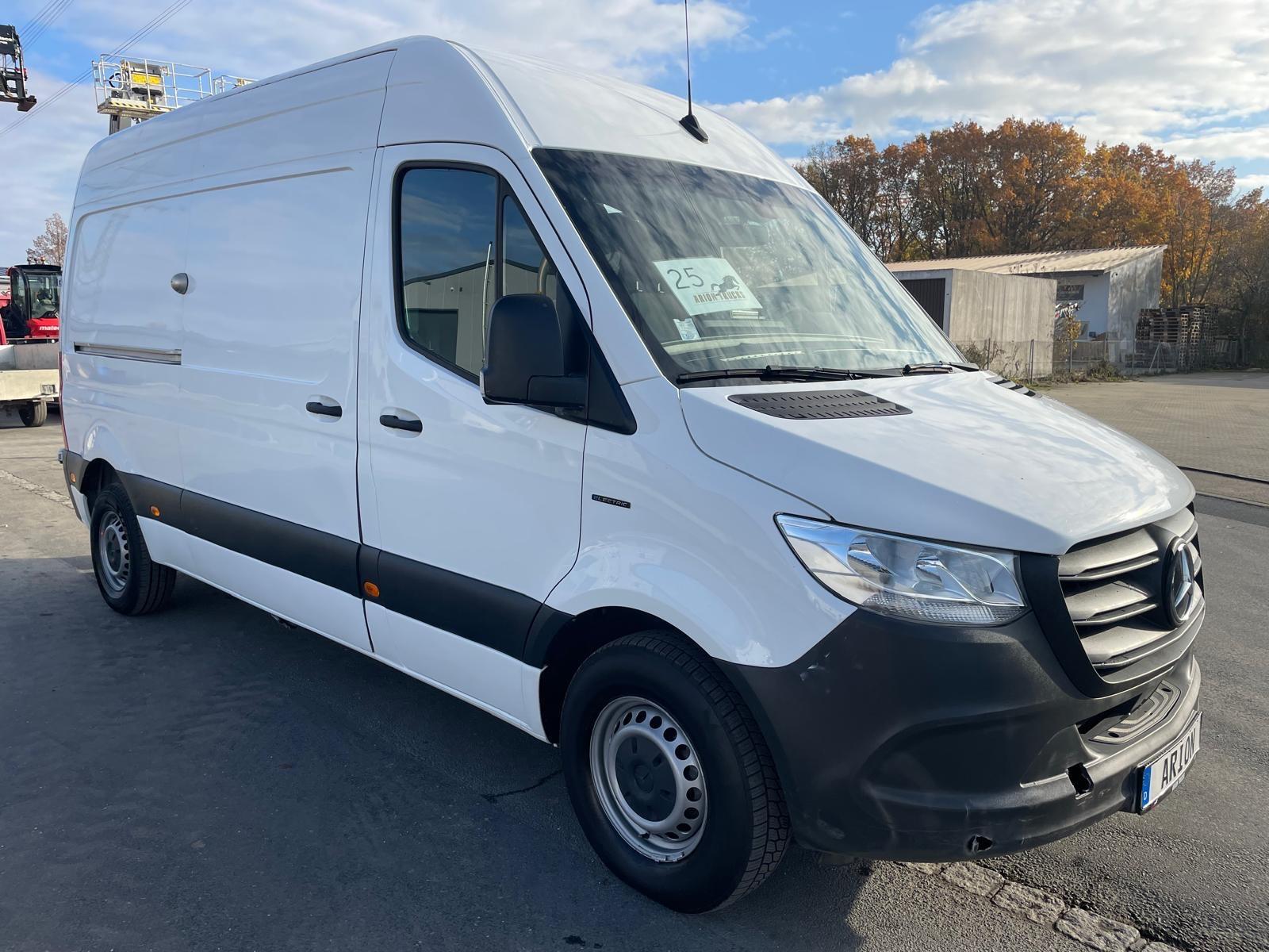Mercedes-Benz e Sprinter L2H2 Kastenwagen/47KW/AC/Kamera
