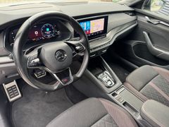 SKODA Octavia Combi RS 2.0 TDI DSG 4x4