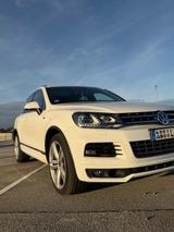 Volkswagen Touareg 3.0 V6 TDI R-Line  - Volkswagen Touareg in Stuttgart