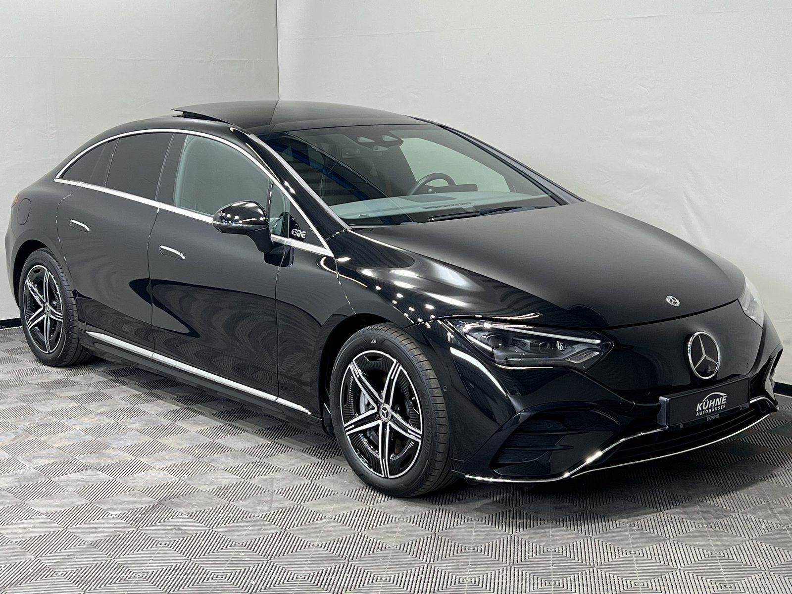 Mercedes-Benz EQE 500 4M AMG Premium Airmatic+PANO+22KW+4,5°HA foto 12
