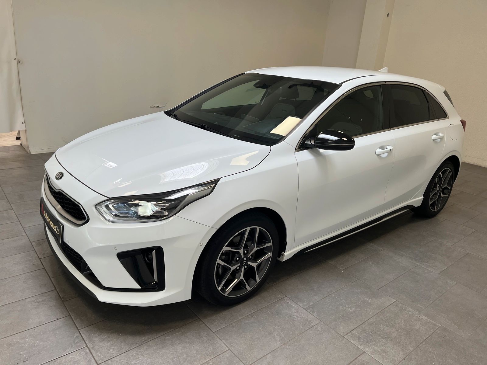 Kia Ceed 1.5 T-GDI GT Line|Navi|CAM|JBL imagem 3