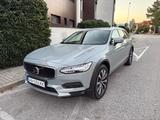 Volvo V90 Cross Country B5 AWD 2024 - gebrauchte Volvo V90 Cross Country aus dem Jahr 2024