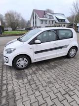 Volkswagen up! 1.0 44kW BlueMotion Technol. street up! ... - VW up! von privat
