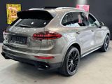 Porsche Cayenne *Bose*Panorama*SitzHz*SitzbeL.14Wegem.Si - Porsche in Kerpen