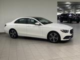 Mercedes-Benz E 400 d 4M AVANTGARDE+DISTR+PANO+AHK+360°+LED - Mercedes-Benz E 400 mit Diesel-Antrieb: Automatik