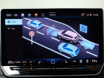 Fahrzeugverkauf 18 Volkswagen Tiguan 1.5 eTSI AHK StHz Schiebedach