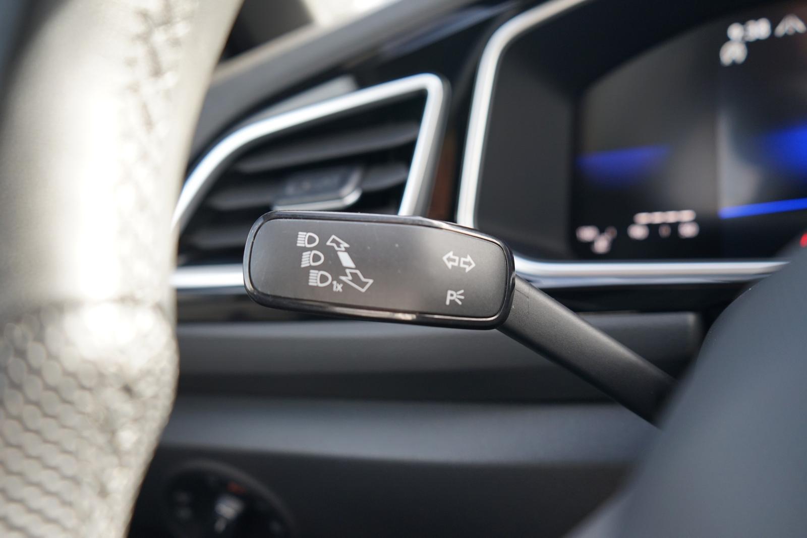 Volkswagen T-Roc 1.0 TSI R-Line LED Navi ACC Kamera Leder, миниатюра 21