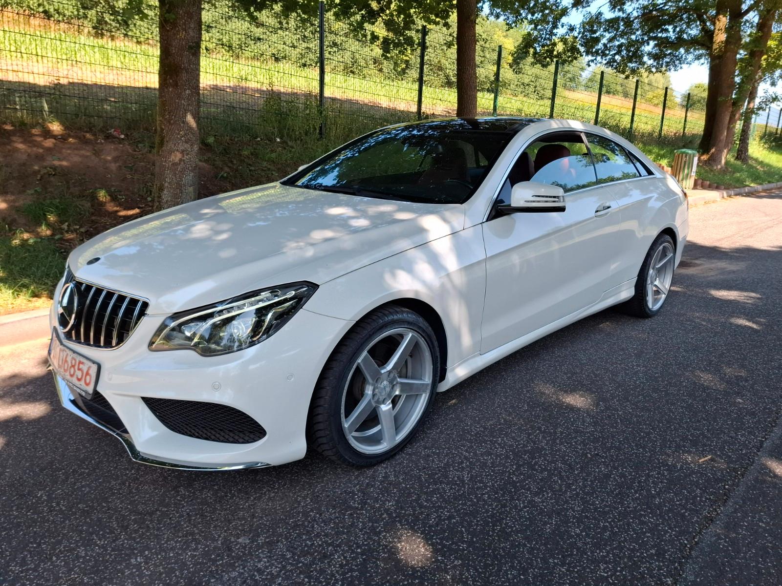 Mercedes-Benz E 350 4MATIC BlueEFFICIENCY Coupé Klima Navi