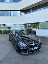 Mercedes-Benz E 350 Coupé E 350 4MATIC Performance Performance - Mercedes-Benz E-Klasse: Performance