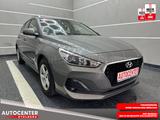 Hyundai i30 Pure "1 HAND-SITZH-KLIMA-CAM-MULTI-ALU" - Hyundai i30: 5 Türen