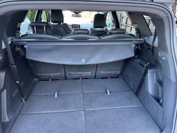 Peugeot 5008 - 10