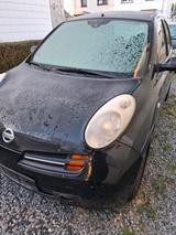 Nissan Micra 4 Türer - Nissan Micra: Türer