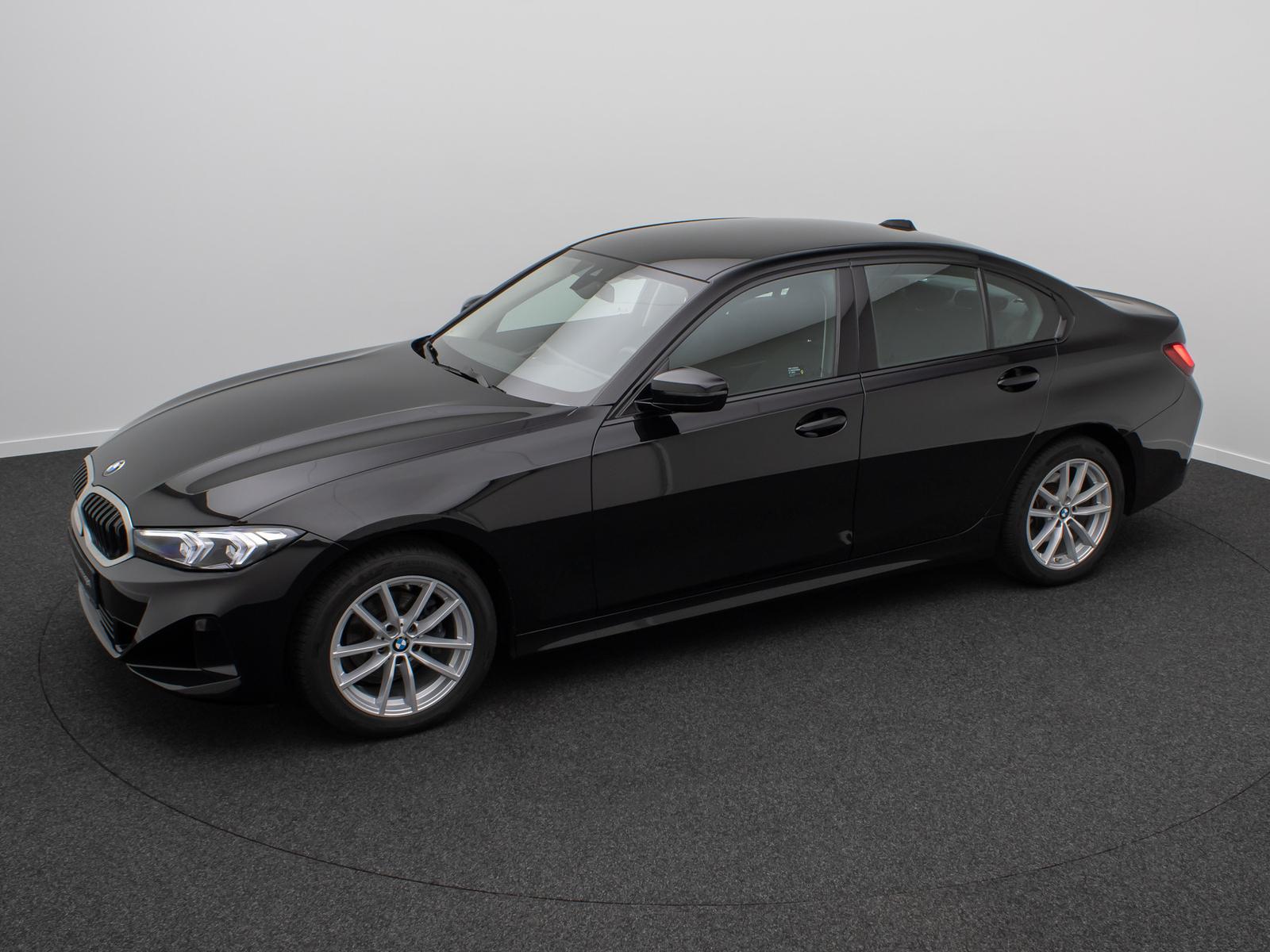 BMW 318i GeschwindigRe DAB PDC CockpitPlus Widscreen