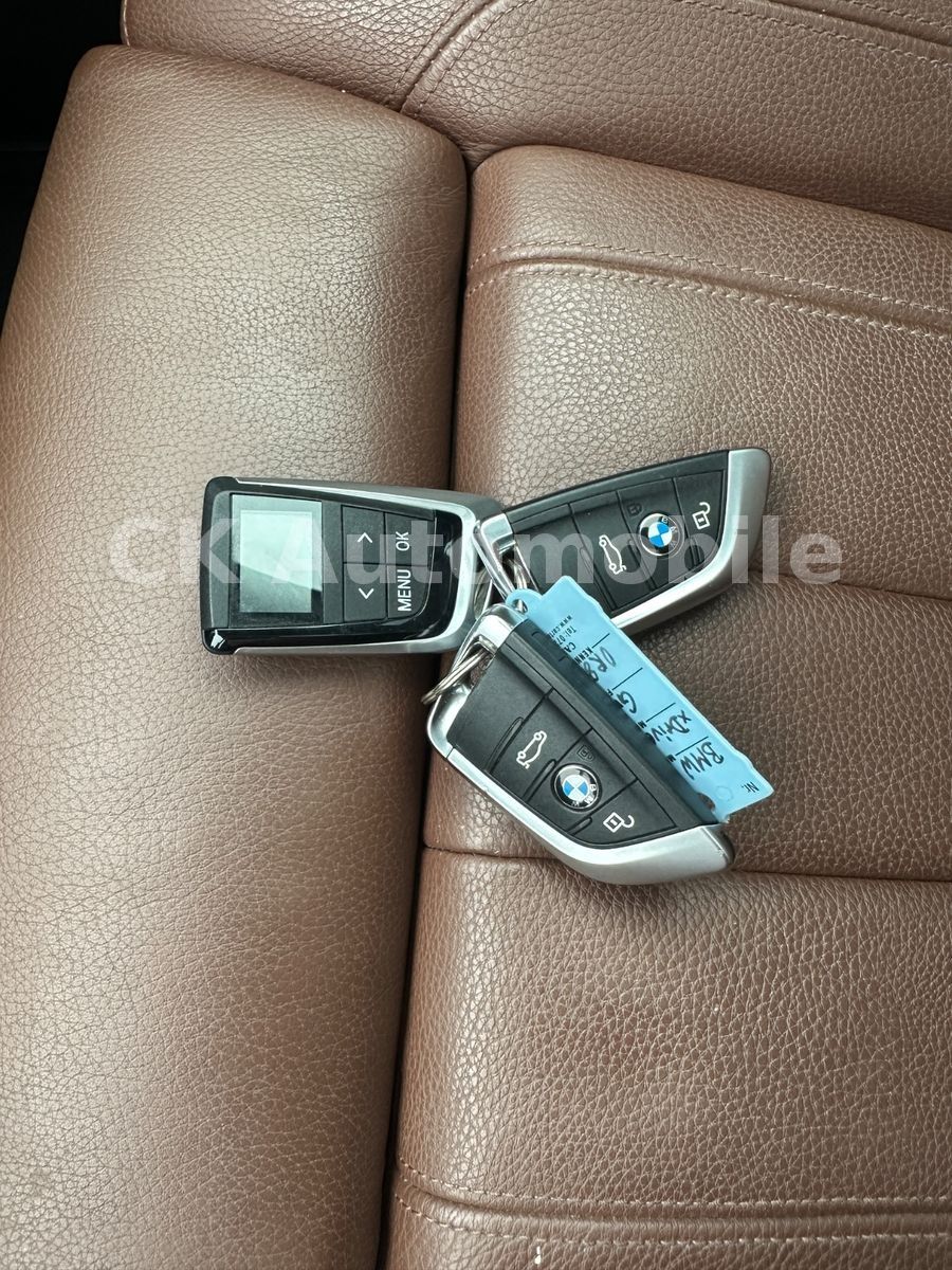 Fahrzeugabbildung BMW X5 xDrive30d/Navi/Head-Up/Pano/360°Kam/AHK