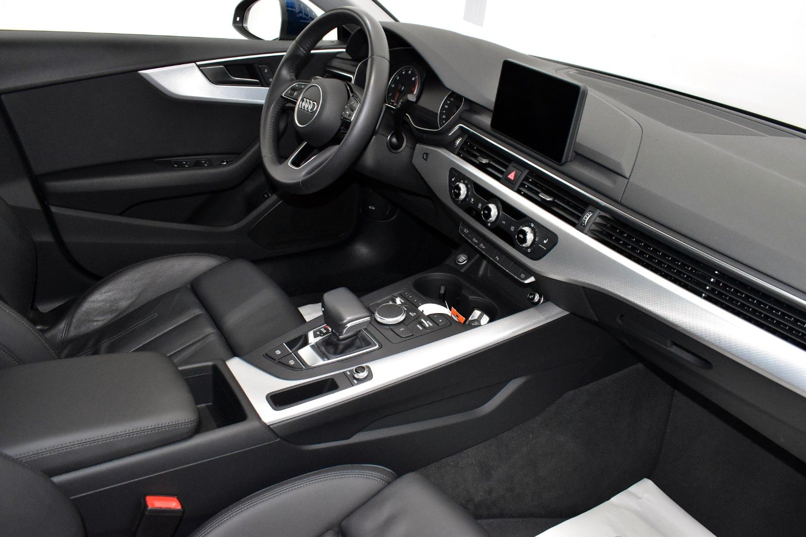 Fahrzeugabbildung Audi A5 SB 40 TFSI S-line Ext. Automat,Leder,Navi,LED