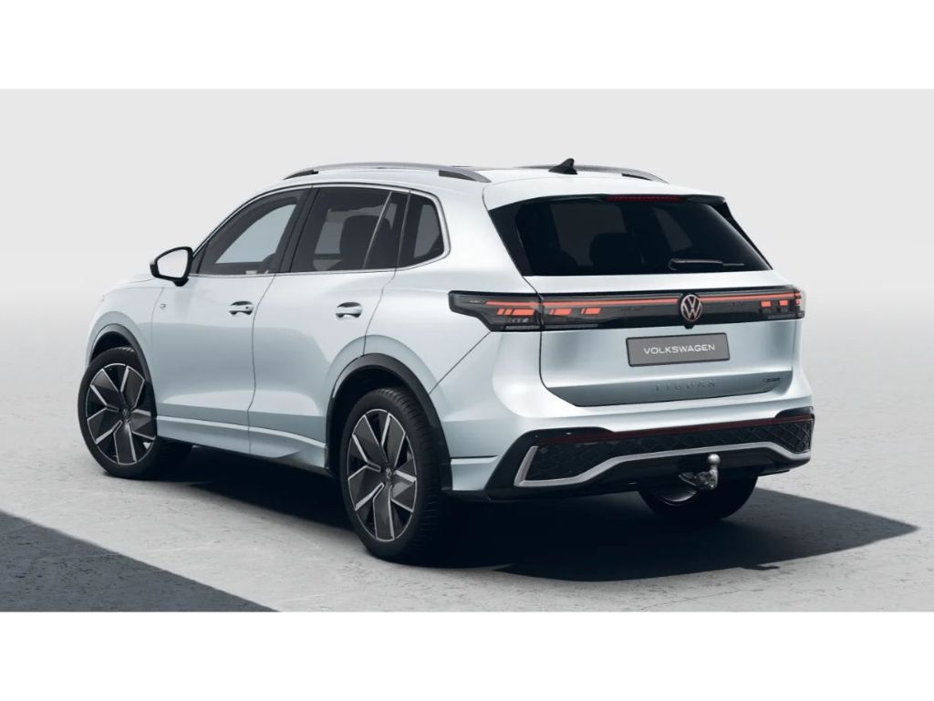 Tiguan R-Line 2.0l TSI Leder DSG StHz AhK Panoda