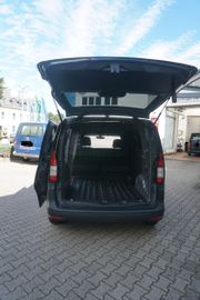Volkswagen Caddy - 8