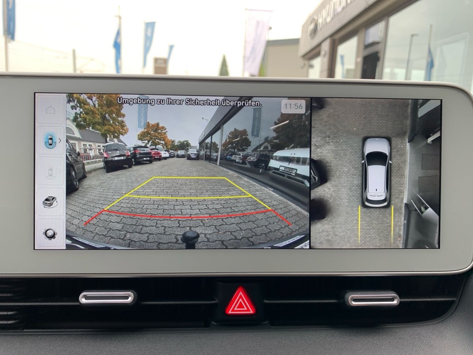 Fahrzeugabbildung Hyundai IONIQ 5 Uniq 72,6 kWh AHK 4WD Relax Solar