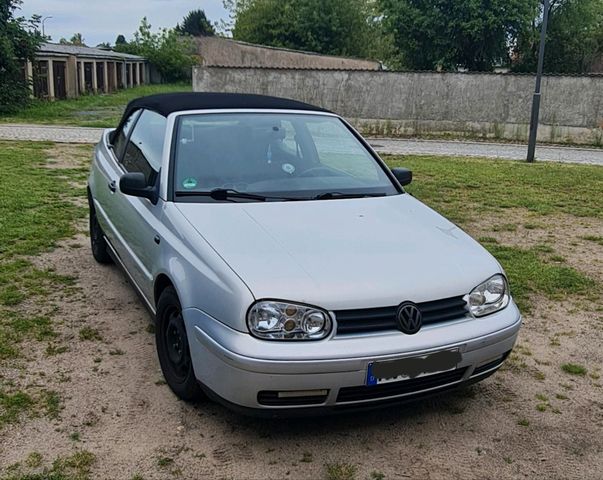 Volkswagen Tausche gegen Caddy / Golf 4 Cabrio 1,6l