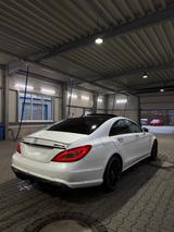 Mercedes-Benz CLS 63 AMG 4MATIC*DRIVER P. *FINANZIERUNG Mögl. - gebrauchte Mercedes-Benz CLS 63 AMG aus dem Jahr 2014
