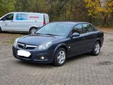 Opel Vectra C  2.2 Direkt  06/2009  TÜV... - Opel Vectra: 2.0