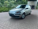 Fiat Punto 1.2 Klima TÜV SERVICE NEU - Fiat Punto aus 2000: 1.2