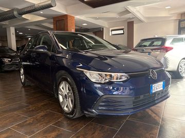 Volkswagen Golf - 3