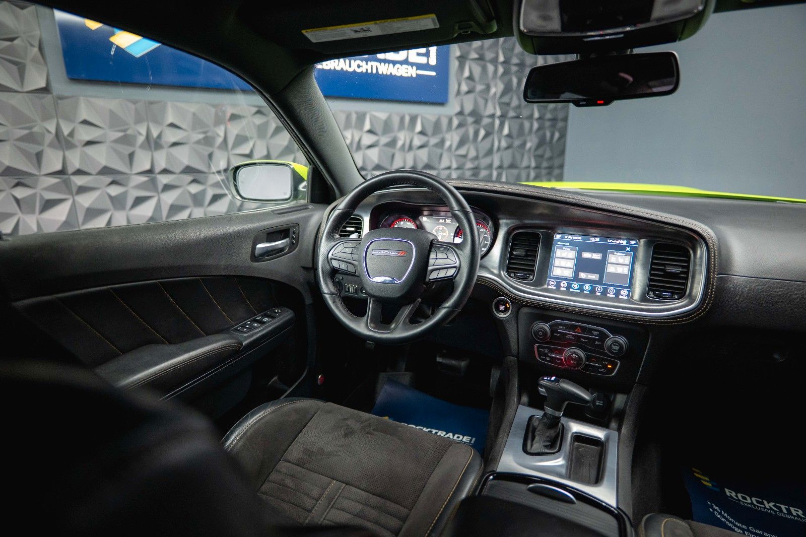 Fahrzeugabbildung Dodge Charger 5.7 V8 HEMI R/T DAYTONA Performance