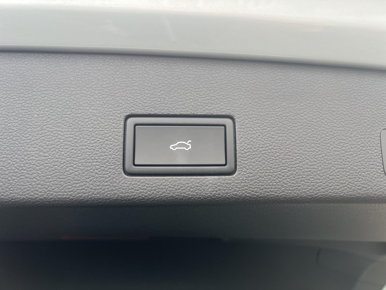 Volkswagen Golf Variant Life "Goal" 2.0 l TDI DSG LED AHK, миниатюра 23