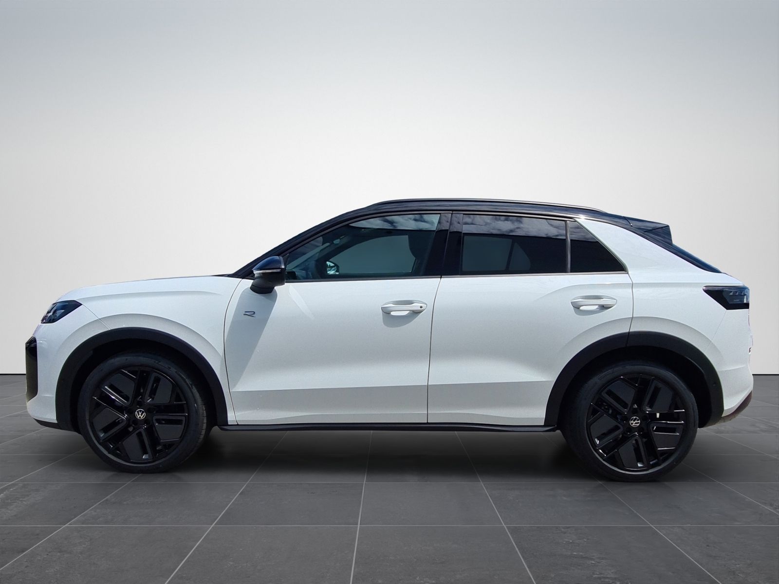 Volkswagen T-Roc 1.5 TSI DSG R-Line WR NAVI 5JahreGar IQLIG foto 4