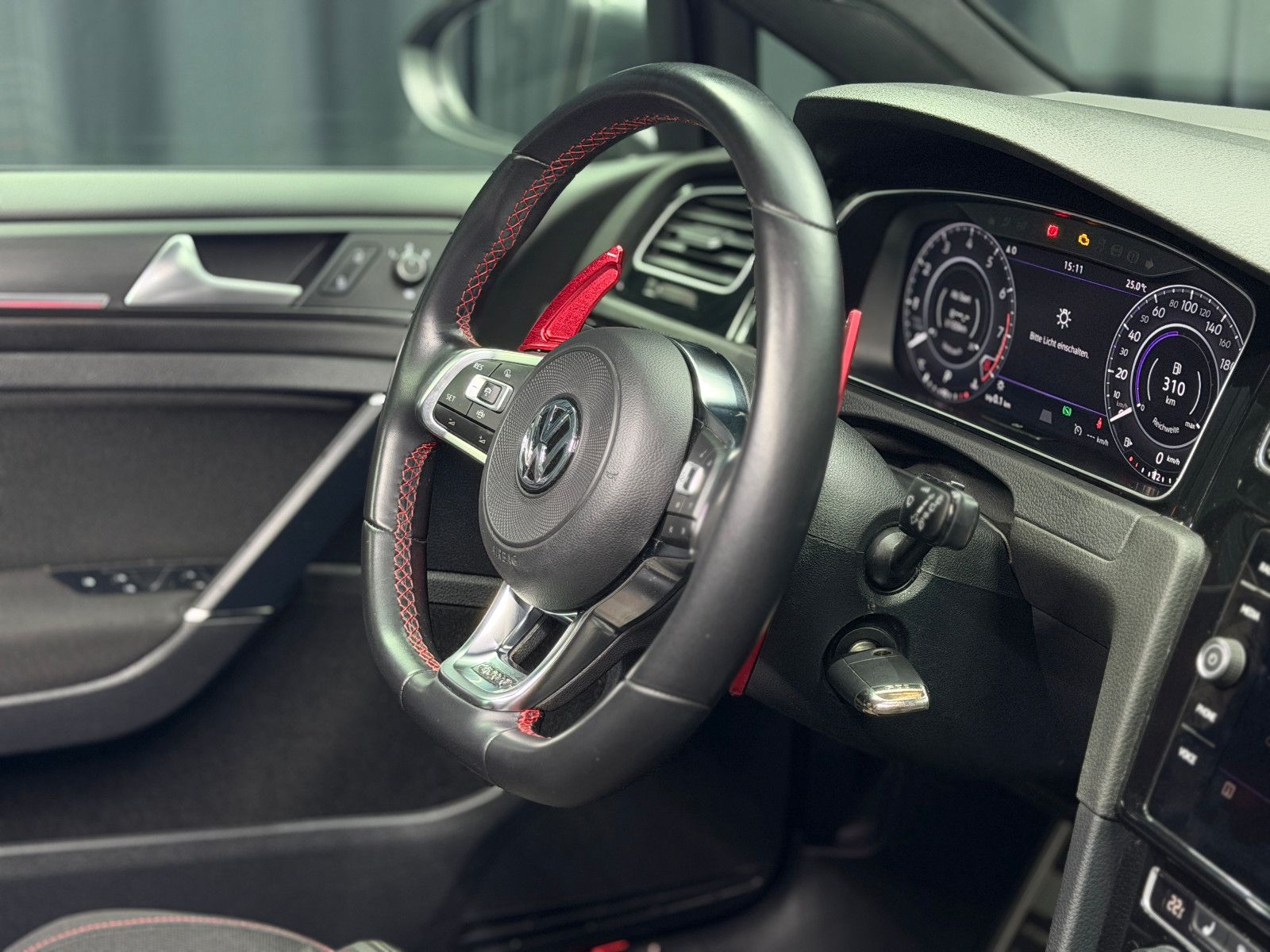Fahrzeugabbildung Volkswagen Golf VII GTI Performance |APR|DSG|LED|MAXTON