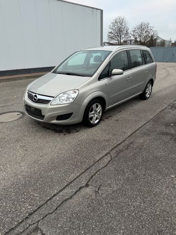 Opel Zafira B Edition neu tüv