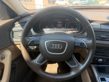 Audi A6 - 12
