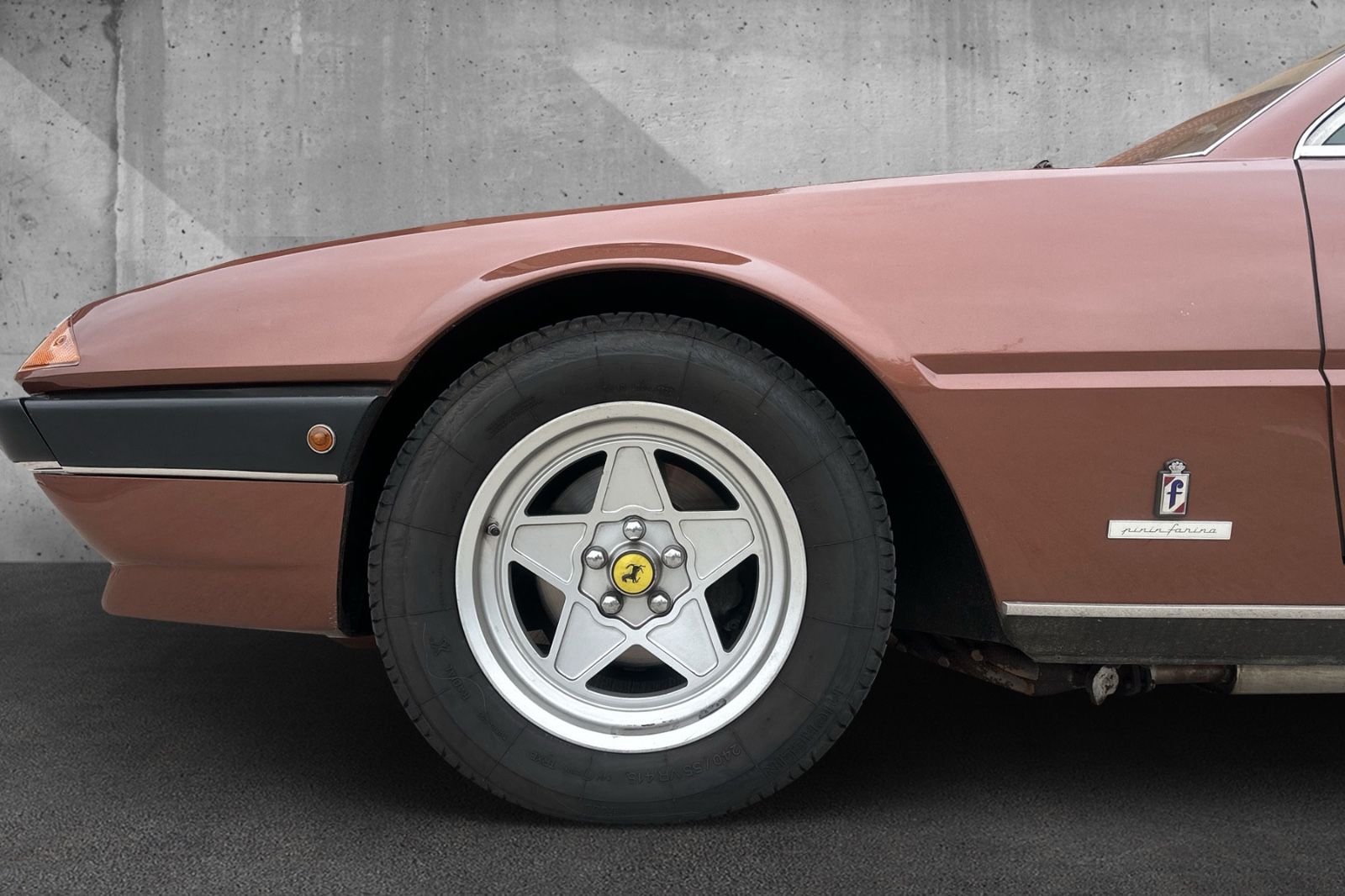 Fahrzeugabbildung Ferrari 400GT i*Handschalter