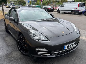 Porsche Panamera - 2