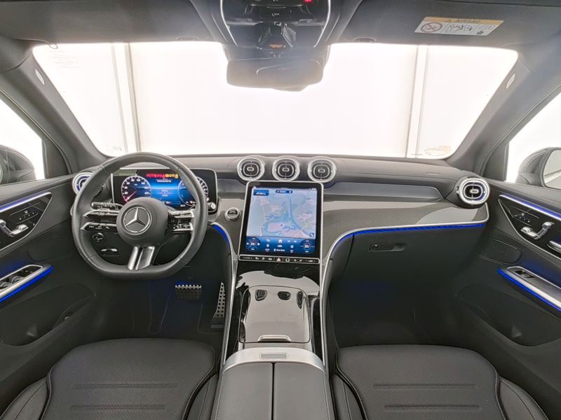 Fahrzeugabbildung Mercedes-Benz GLC 400 e 4M AMG AHK+Pano+FahrassPak+360°+Memory
