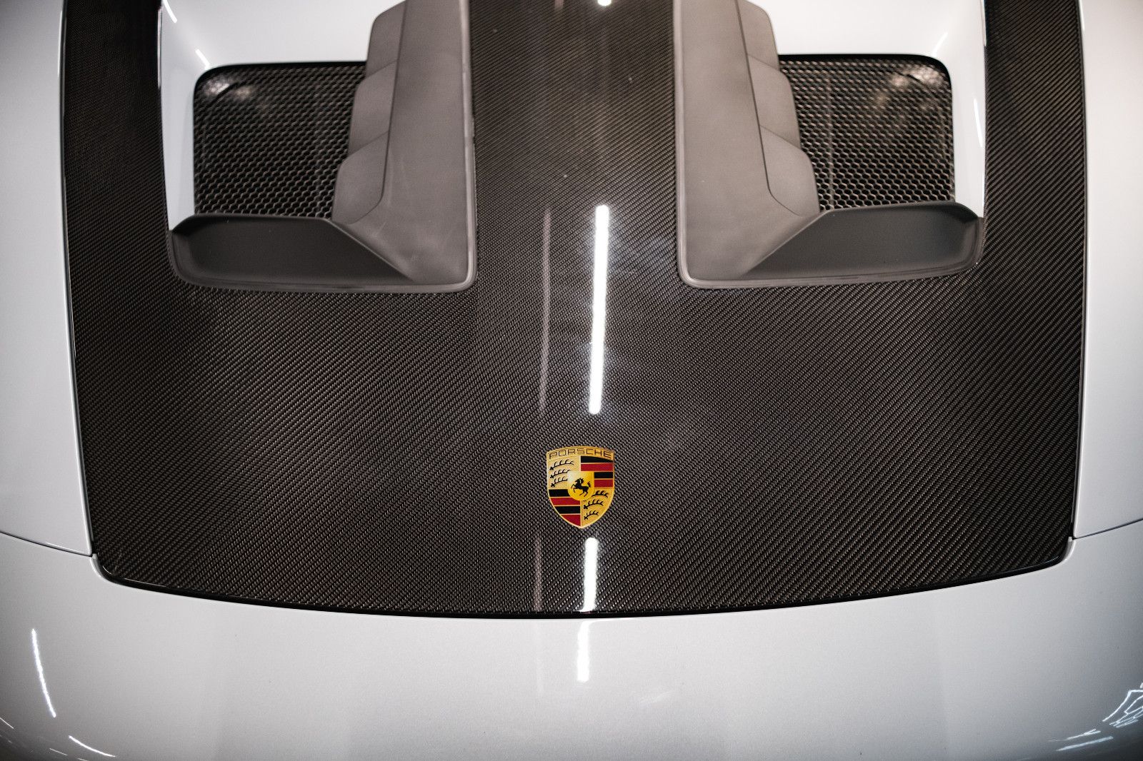 Fahrzeugabbildung Porsche 992/911 GT3 RS-Weissach-Lift-LDE-Kam.-90L-Clubsp