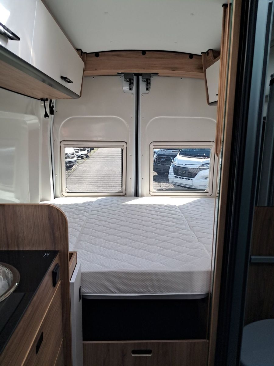 Fahrzeugabbildung Karmann Dexter 4x4 DE 560 AW Allrad 4x4, Rückfahrkamera
