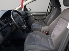 VW Touran Highline AHK|8xBereift|SHZ|Klima|PDC|MFL