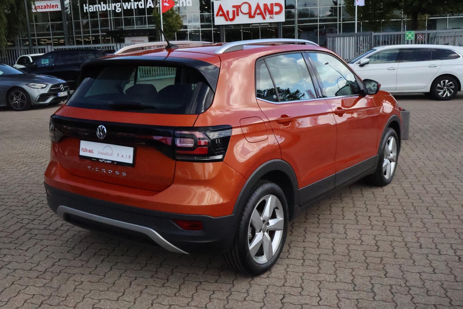Volkswagen T-Cross 1.0 Basis Navi Tempomat Sitzheizung PDC