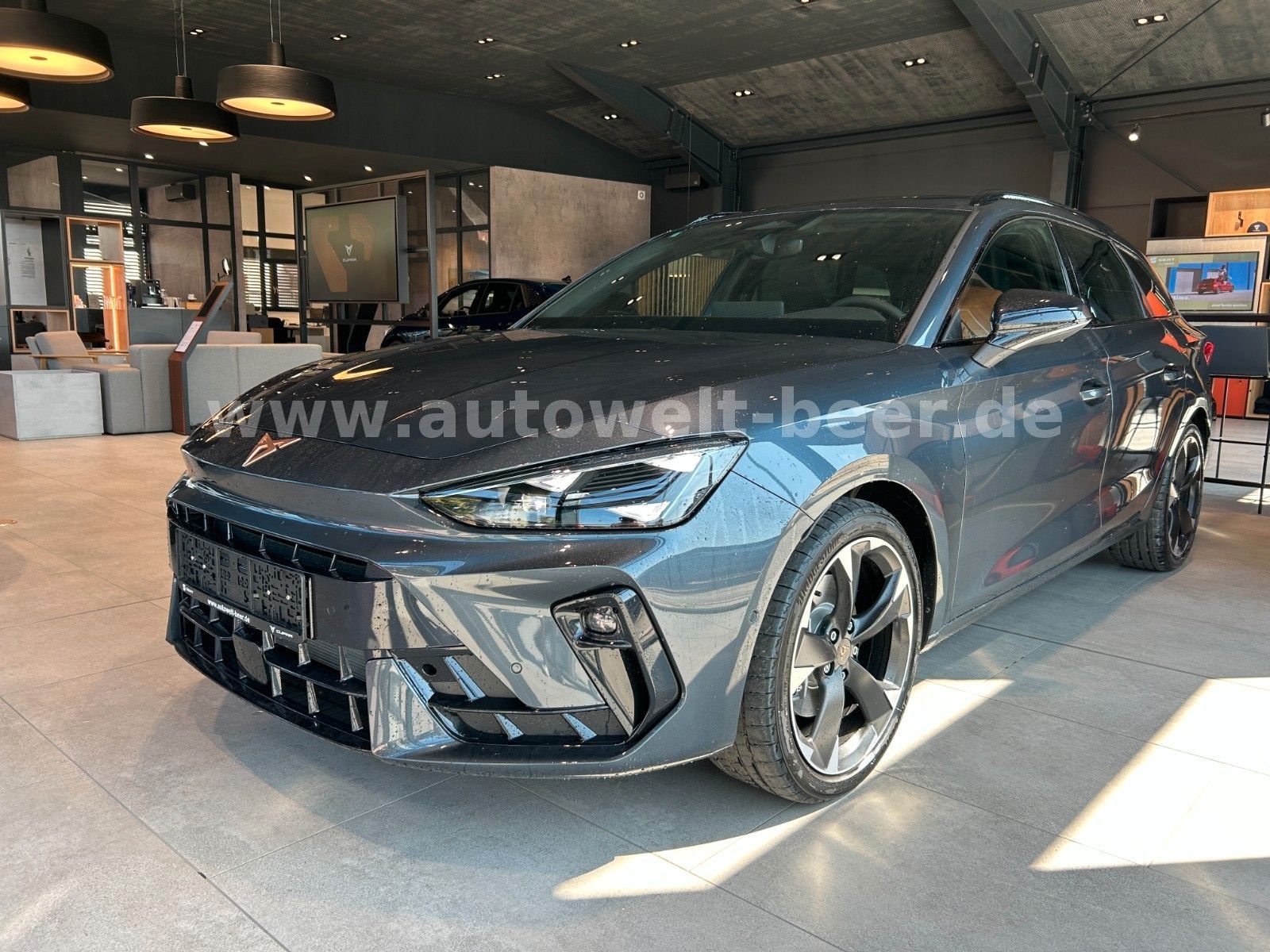 Cupra CUPRA Leon ST 2.0 TSI 204 PS DSG 4DRIVE  AHK*NAV