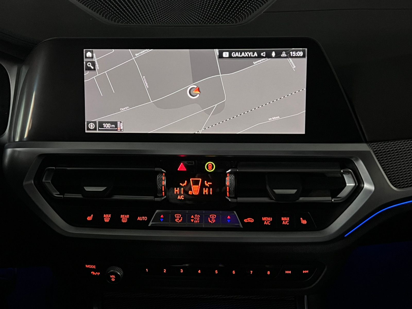 Fahrzeugabbildung BMW 330 i Lim. M SPORT/LASER/360*/H&K/HuD/ACC/DE FZG