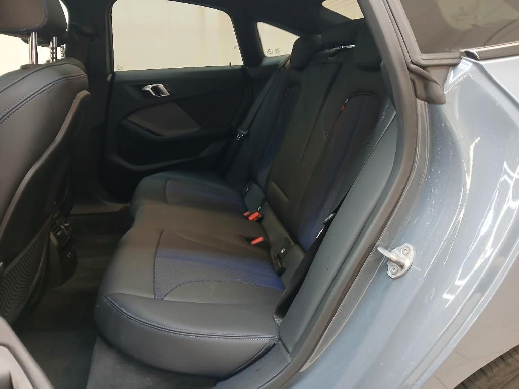 Fahrzeugabbildung BMW 218i Gran Coupé M Sport H&k Panorama HuD Memory