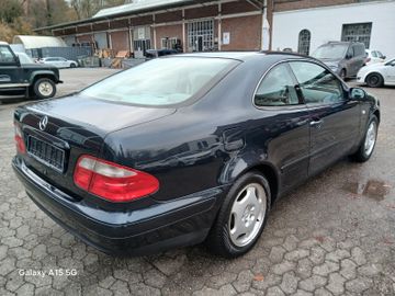 Mercedes CLK 200 - 3
