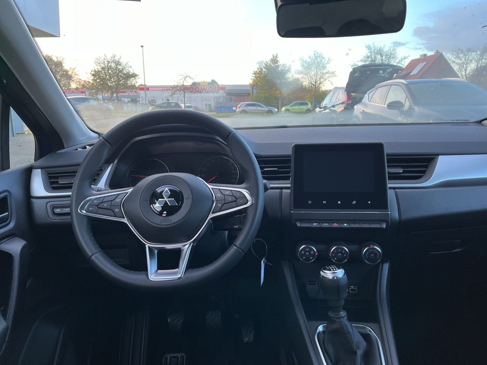 Fahrzeugabbildung Mitsubishi ASX 1.0 Turbo DAB TEMPOMAT CARPLAY